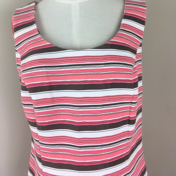 ⭐️Perfect Pink, Brown & White Summer Tank⭐️ - Picture 2 of 4